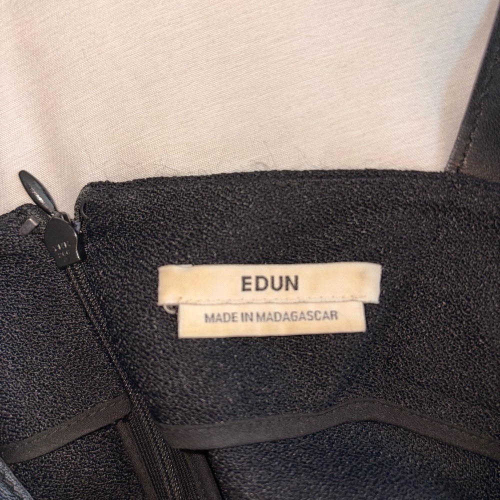 EDUN Black Sleeveless Blouse - Picture 4 of 5